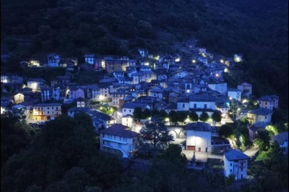 Casa Matilde Home Restaurant Hotel Curiglia الغرفة الصورة